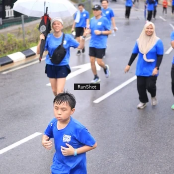 Runner Photo 7957510