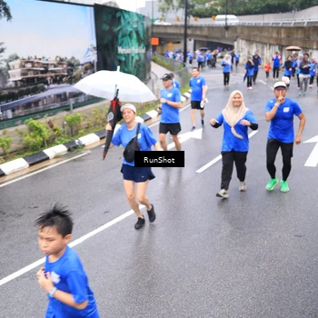 Runner Photo 7957512