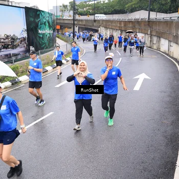 Runner Photo 7957519
