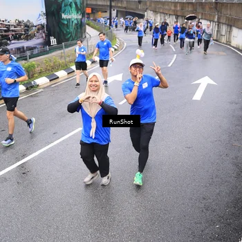 Runner Photo 7957523