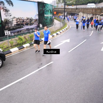 Runner Photo 7957538