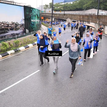 Runner Photo 7957579
