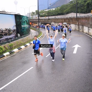 Runner Photo 7957586