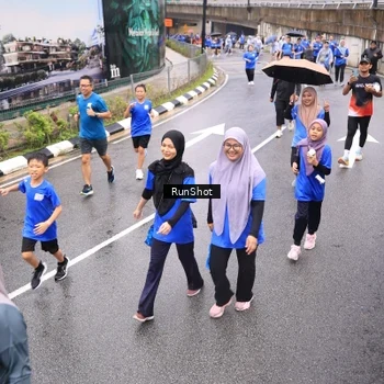 Runner Photo 7957605