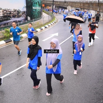 Runner Photo 7957607