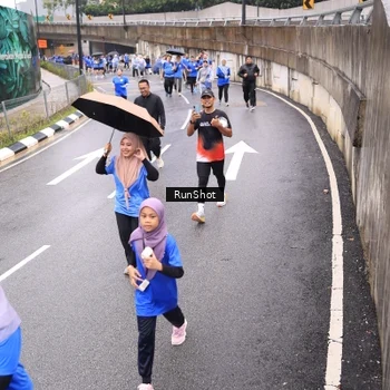 Runner Photo 7957618
