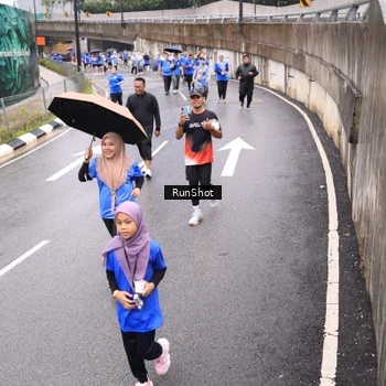 Runner Photo 7957636