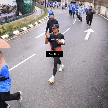 Runner Photo 7957637