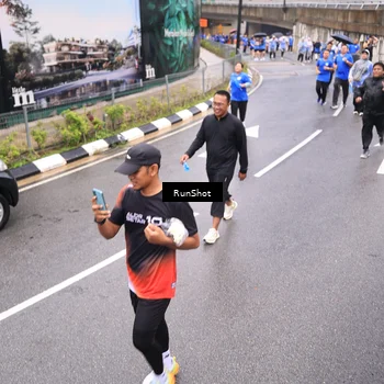 Runner Photo 7957645