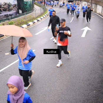 Runner Photo 7957646