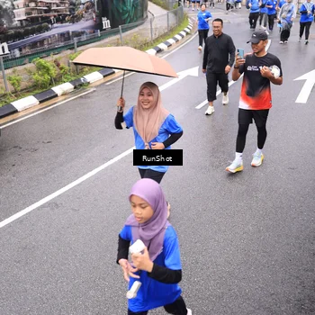 Runner Photo 7957649