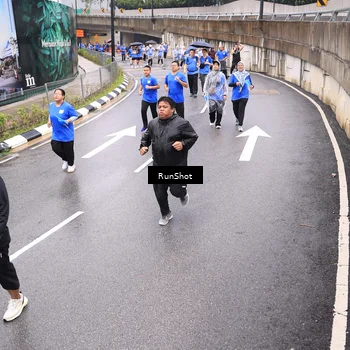 Runner Photo 7957667