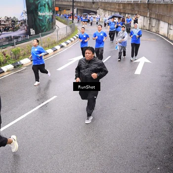 Runner Photo 7957671