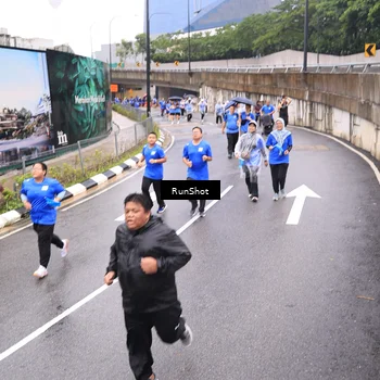 Runner Photo 7957675