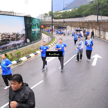 Runner Photo 7957681