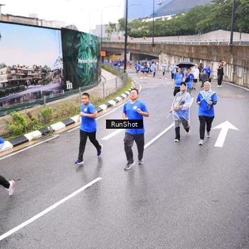 Runner Photo 7957685