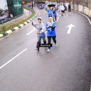 Runner Photo 7957705