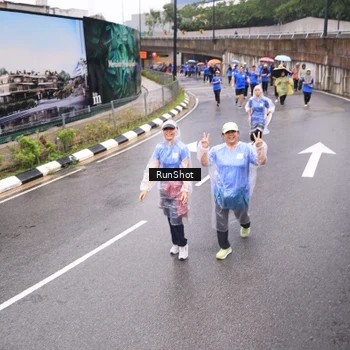 Runner Photo 7957708