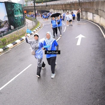 Runner Photo 7957710