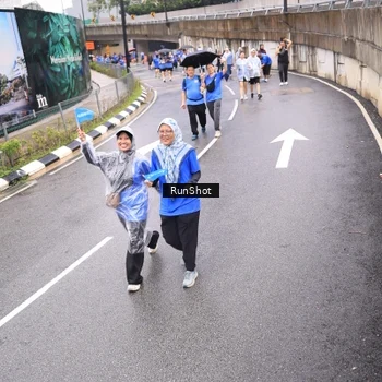 Runner Photo 7957711
