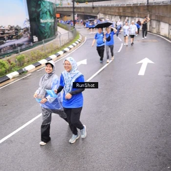 Runner Photo 7957714