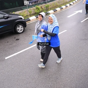 Runner Photo 7957724