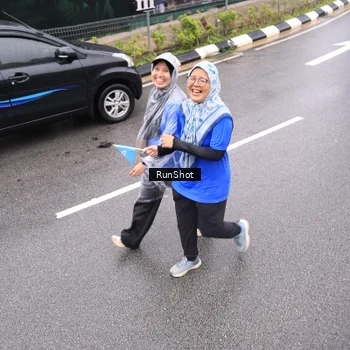 Runner Photo 7957726