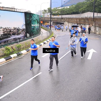Runner Photo 7957736