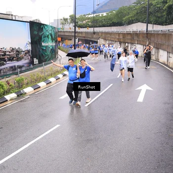 Runner Photo 7957739