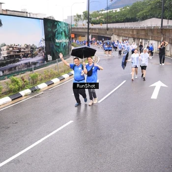 Runner Photo 7957745