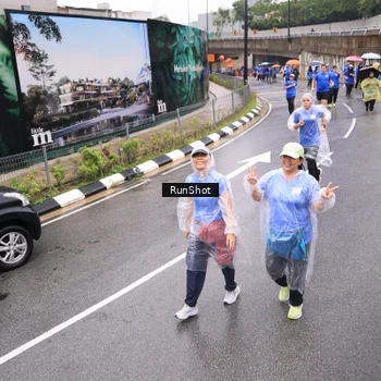 Runner Photo 7957763