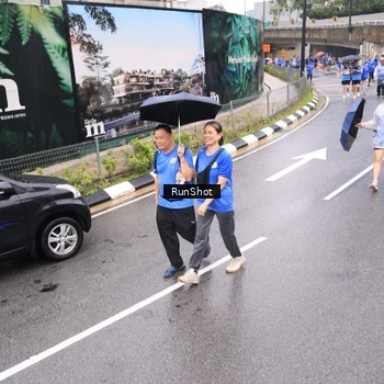 Runner Photo 7957772