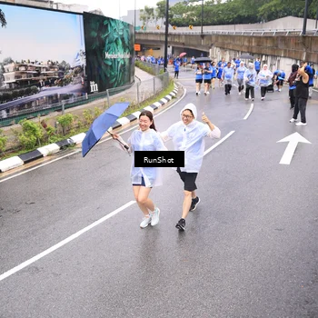 Runner Photo 7957774