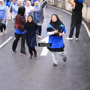 Runner Photo 7957803