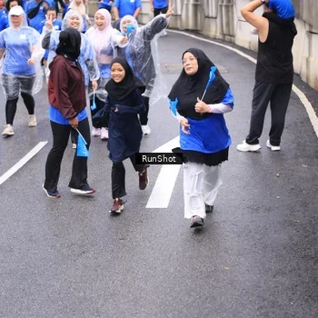 Runner Photo 7957805
