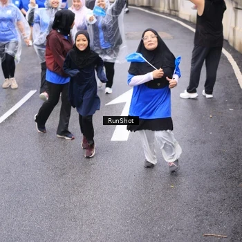 Runner Photo 7957811