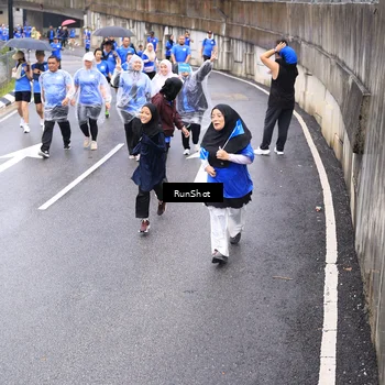 Runner Photo 7957815