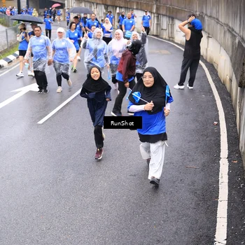 Runner Photo 7957820