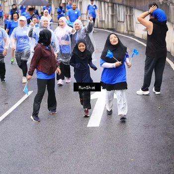 Runner Photo 7957821