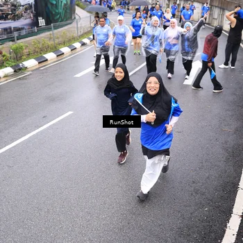 Runner Photo 7957828