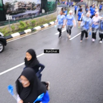 Runner Photo 7957835