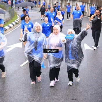 Runner Photo 7957848