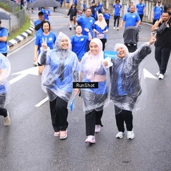 Runner Photo 7957862