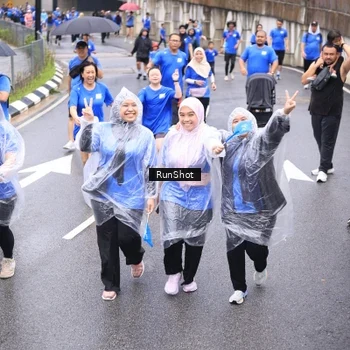 Runner Photo 7957871