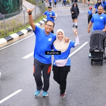 Runner Photo 7957891