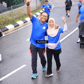 Runner Photo 7957893
