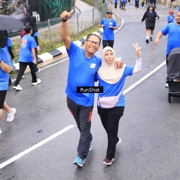 Runner Photo 7957899