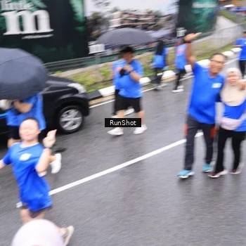 Runner Photo 7957903