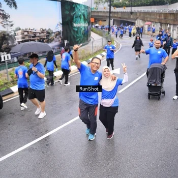 Runner Photo 7957906