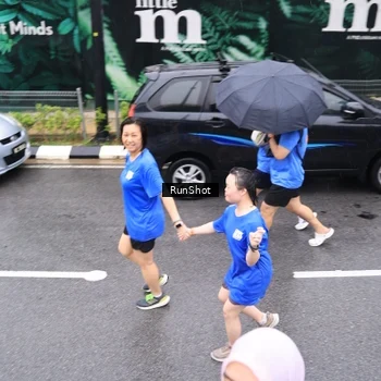 Runner Photo 7957909